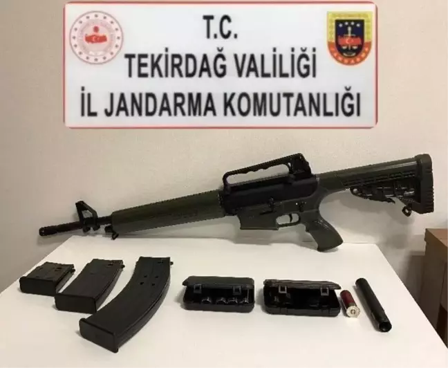 Tekirdağ'da Ruhsatsız Silah Operasyonu: 2 Şüpheli Tutuklandı