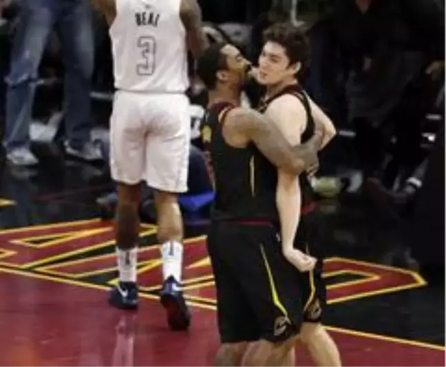 NBA'deki Türk derbisi Cedi Osman'ın