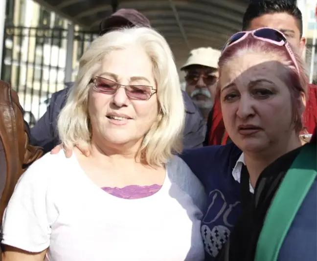 AK Parti'li Gruba Saldırdığı İddia Edilen CHP'li Kadınlar Adliyede (3)