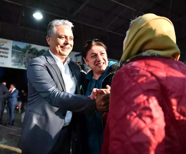 Muratpaşa Belediyesi'nden Güzeloba Mahallesi'nde İftar