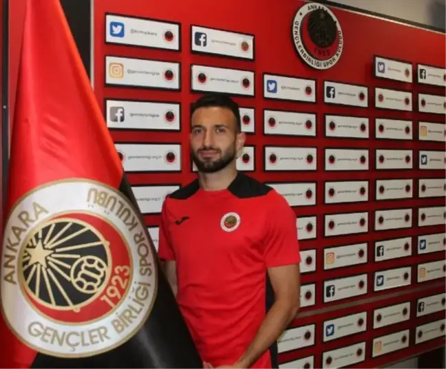 Gençlerbirliği, Mustafa Seyhan ile sözleşme yeniledi