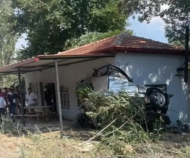 Muğla'da kaza sonucu hayatını kaybeden uzman çavuş son yolculuğuna uğurlandı