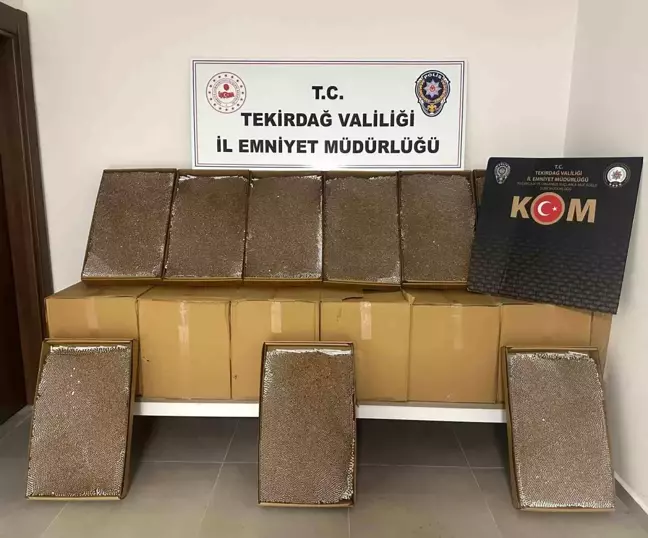 Tekirdağ'da Durdurulan Araçta 200 Bin Doldurulmuş Makaron Ele Geçirildi