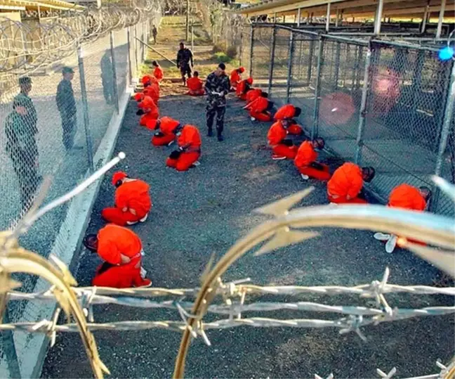 Guantanamo'dan Bir Tutuklu Suudi Arabistan'a Gönderildi