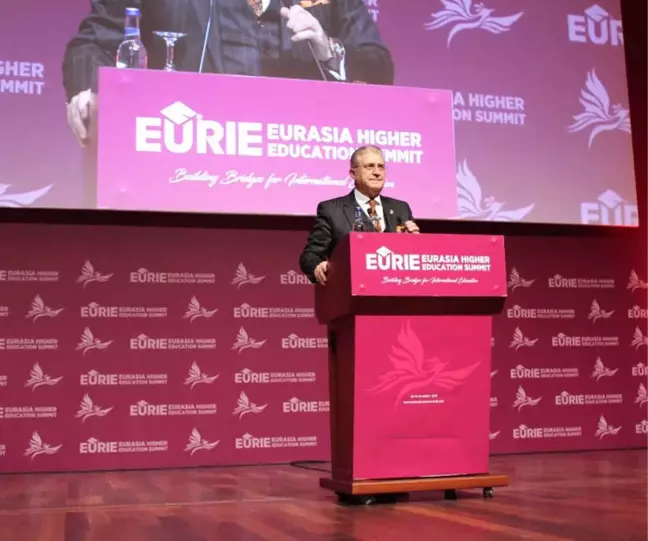 Dünyanın En Büyük Üçüncü Eğitim Zirvesi İstanbul'da Başladı