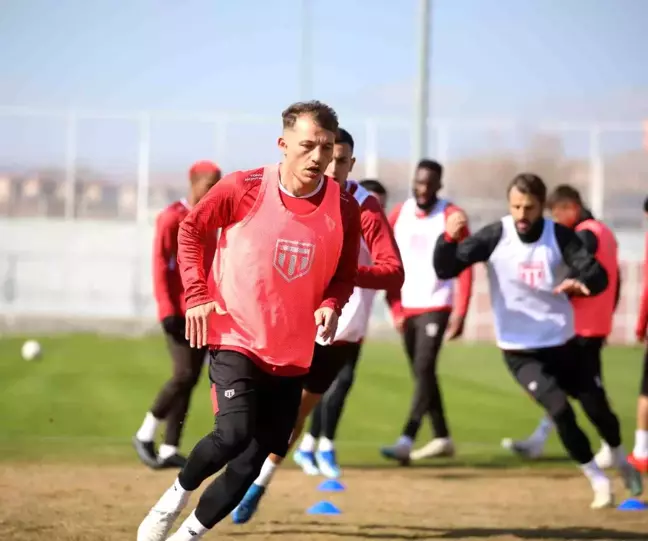 Sivasspor, Pendikspor maçı için hazırlıklarını tamamladı