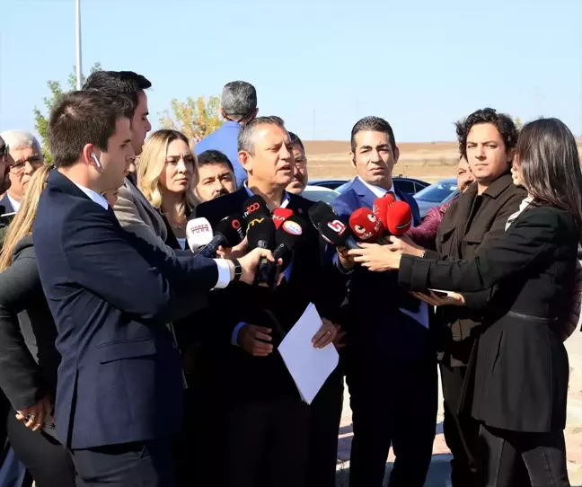 CHP Genel Başkanı Özel, eski HDP Eş Genel Başkanı Demirtaş'ı ziyaret etti Açıklaması