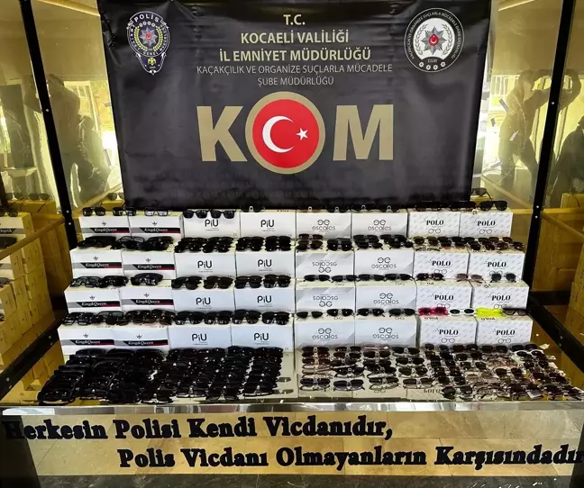 Kocaeli'nde Tırda 169 Bin Kaçak Güneş Gözlüğü Ele Geçirildi