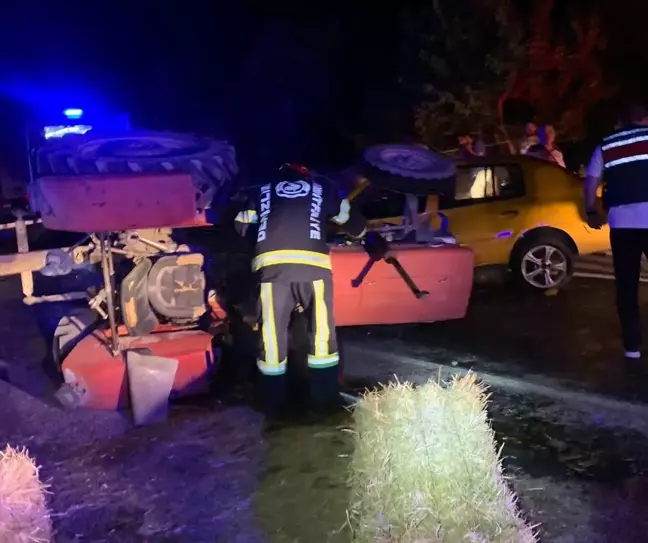 Denizli'de traktör ile otomobil çarpışması: 1 ölü, 2 yaralı