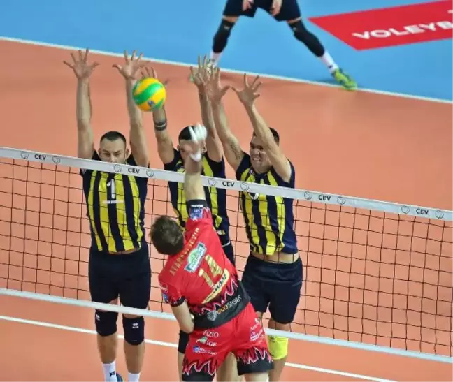 Fenerbahçe - Sir Sicoma Colussi Perugia: 0 - 3