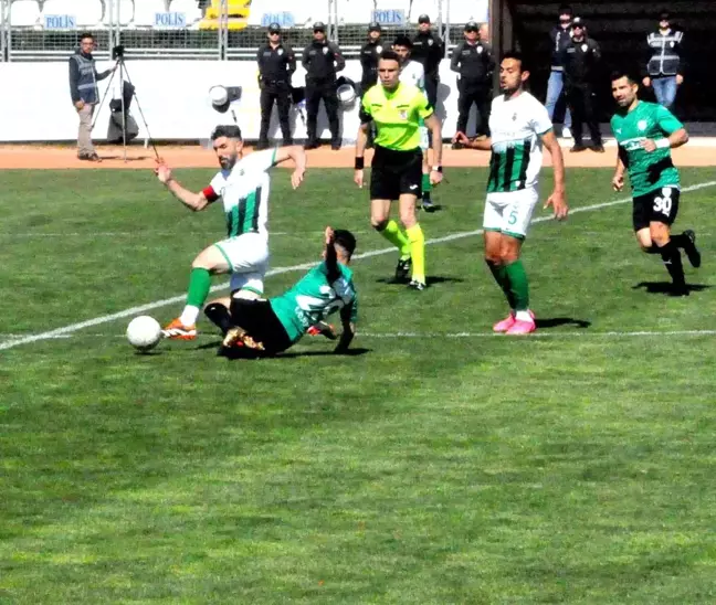 Muğlaspor, Yatağanspor'u 2-1 mağlup etti