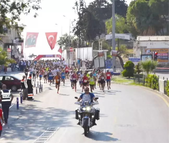 Didim'de İlk Kez Yarı Maraton Heyecanı Yaşandı