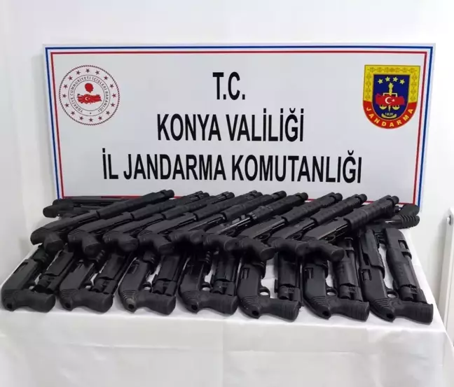 Konya'da Silah Kaçakçılığı Operasyonu: Çok Sayıda Tüfek ve Mermi Ele Geçirildi