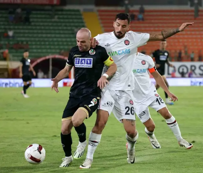 Corendon Alanyaspor, Karagümrük'ü mağlup etti