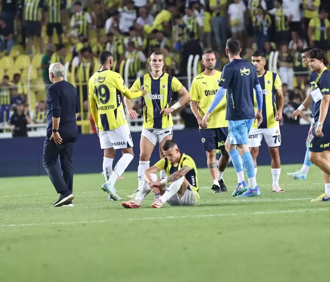 Fenerbahçe UEFA Şampiyonlar Ligi'ne veda etti