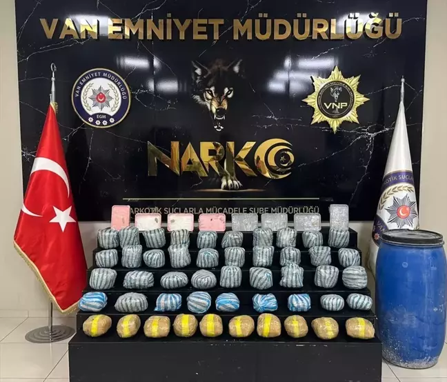 Van'da 36 Kilo Uyuşturucu Ele Geçirildi, 2 Gözaltı