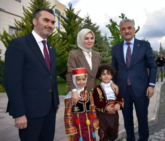 Bakan Göktaş Kırıkkale'de Ziyaretlerde Bulundu