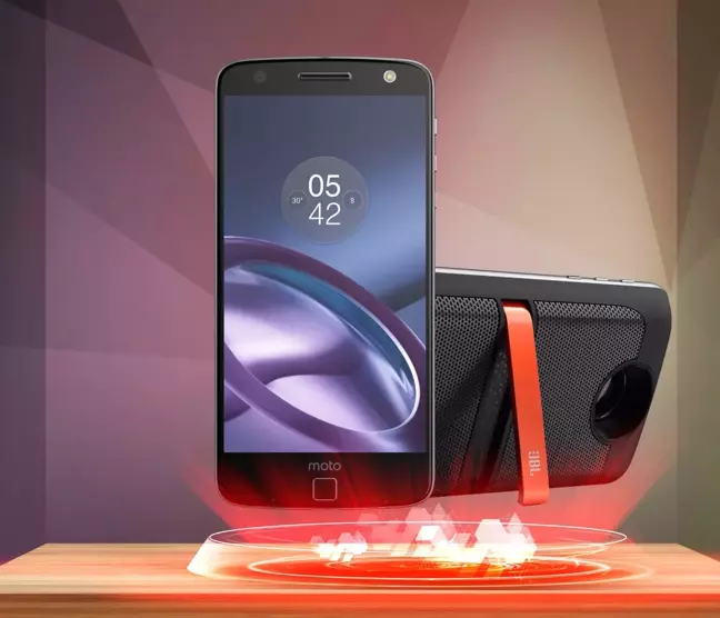 12 Ücretsiz Spotify, Lenovo Moto Z Vodafone Freezone Kampanyası