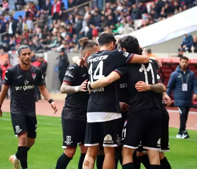 Elazığspor, Mersin İdmanyurdu'nu 3-2 Geçti