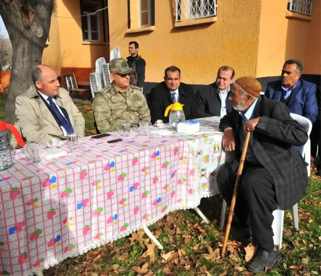 Vali Coşkun;