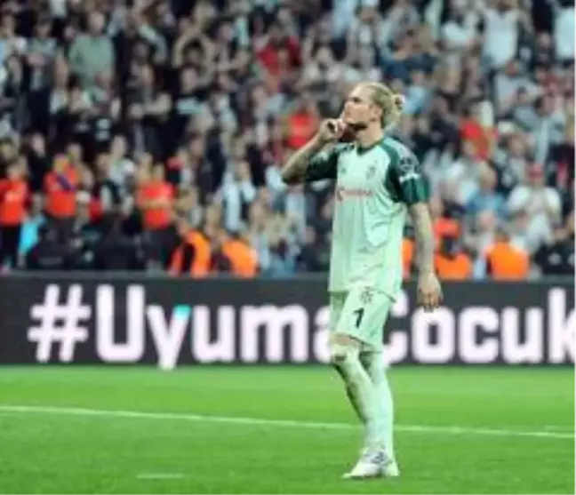 Beşiktaş'ta yolcular belli oluyor