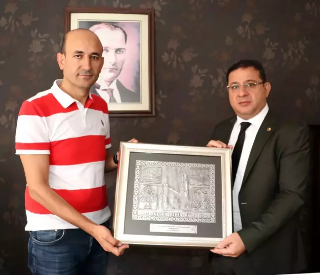 Sivas TSO Başkanı Eken'den AA'ya ziyaret