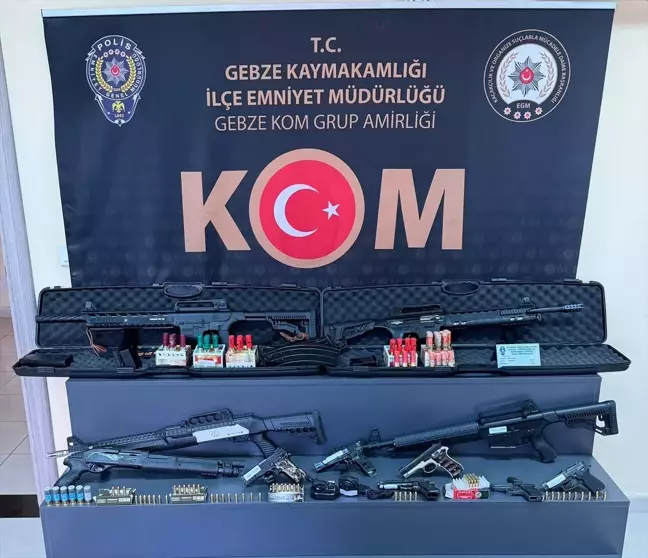 Kocaeli'de Operasyon: Kişisel Veri ve Ruhsatsız Silah Ticareti İddiasıyla 23 Şüpheli Gözaltına Alındı