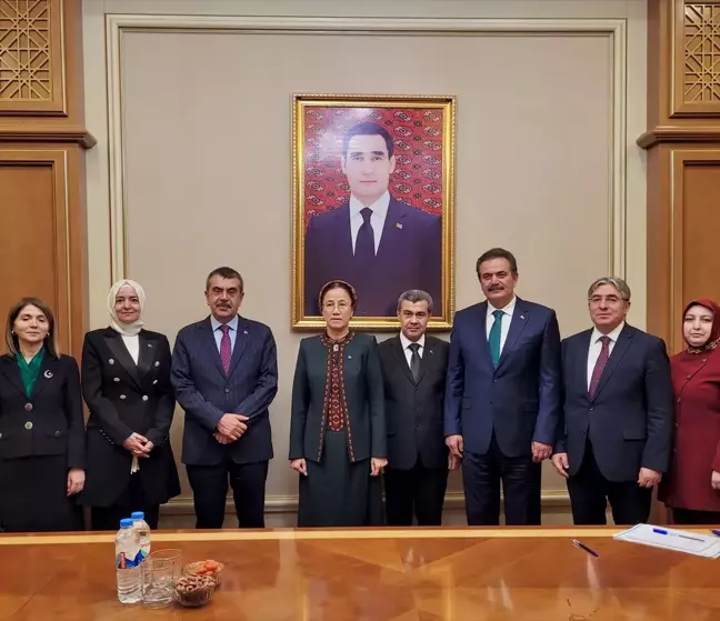 Milli Eğitim Bakanı Tekin, Türkmenistan'da çeşitli görüşmeler gerçekleştirdi Açıklaması