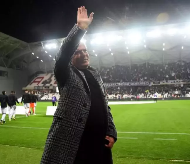 Altay'da Mustafa Denizli'den buruk veda
