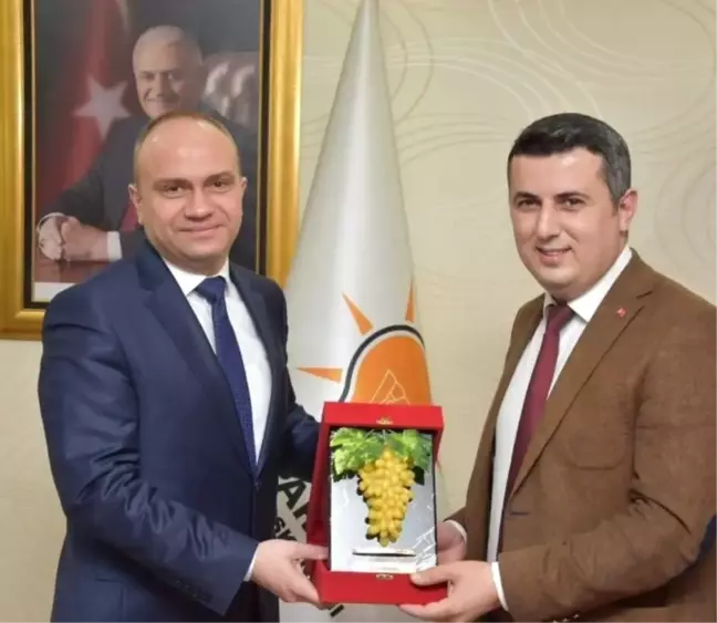 AK Parti Sarıgöl Teşkilatından Başkan Mersinli'ye Ziyaret