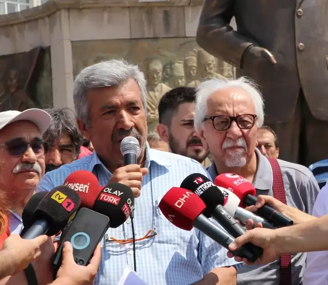 CHP Kayseri İl Başkanı Zeki Özkan, Genel Merkez'in Atama Kararına Tepki Gösterdi