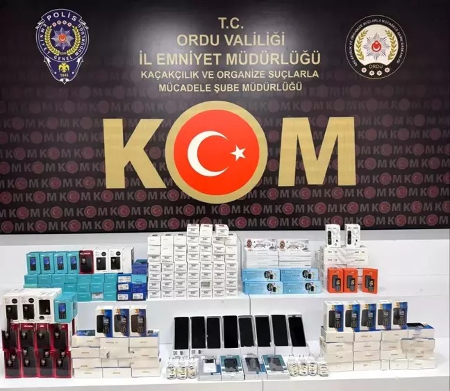 Ordu'da 500 Bin TL Değerinde Kaçak Cep Telefonu ve Emtia Ele Geçirildi