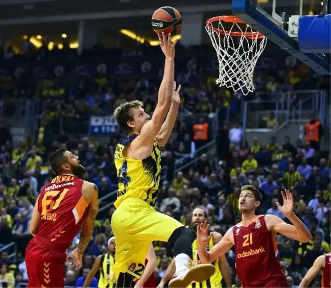 THY Euroleague'de 20. Haftanın Mvp'si Vesely