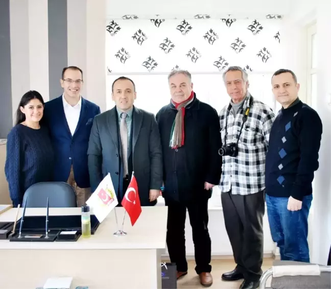 Gazeteciler Kaymakam Sözer'e Mudanya'yı Anlattı