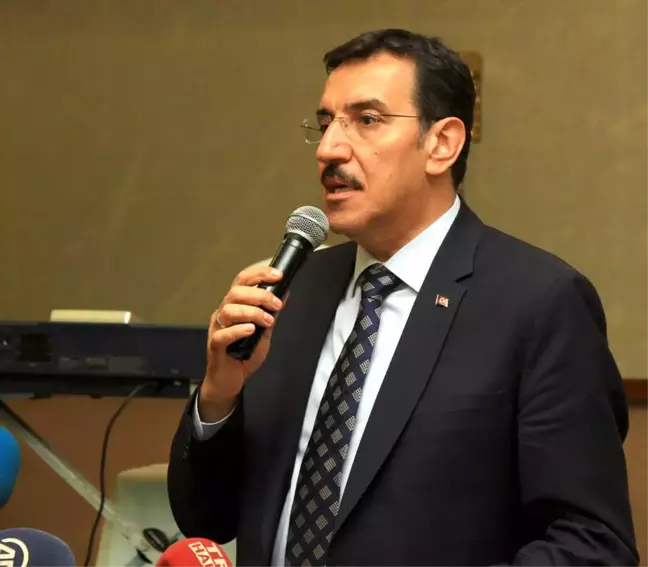 Piramit Yapıların Üzerine Gittik