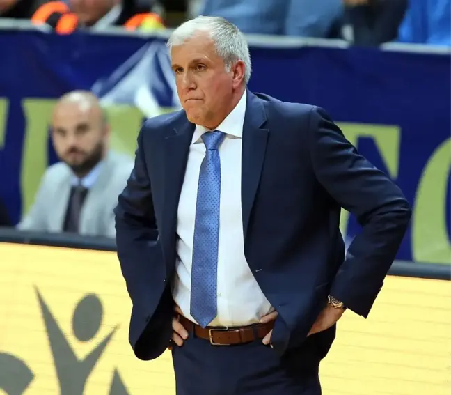 Obradovic 10. Zaferin, Ataman İse Bir İlkin Peşinde