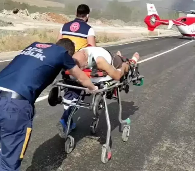 İNŞATTAN DÜŞEN İŞÇİ, YOLA İNEN AMBULANS HELİKOPTERLE SEVK EDİLDİ