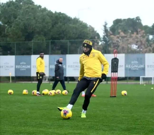 Yeni Malatyaspor'un golcüsü Umut Bulut forma rekabetine hazır