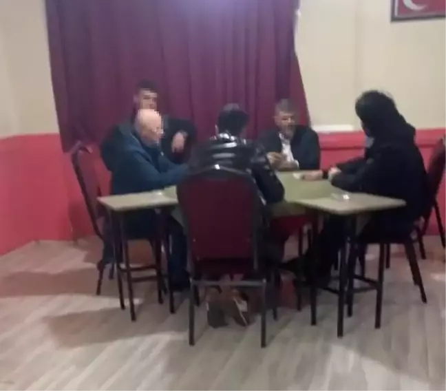 Son dakika haber | 2021'nin ilk saatlerinde kumar oynanan kahvehaneye polis baskını