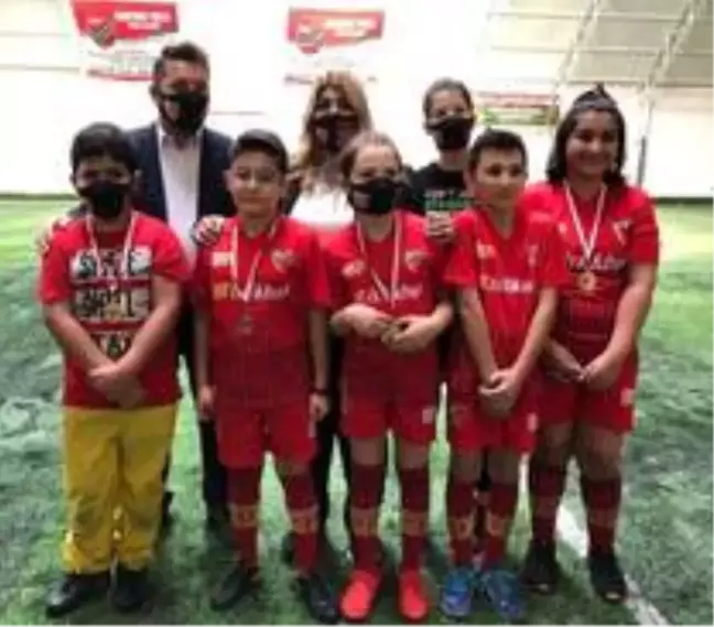 Kayserispor'un geleceği minikler