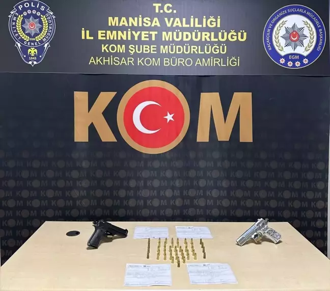 Manisa'da nitelikli yağma suçundan gözaltına alınan 4 şüpheli tutuklandı