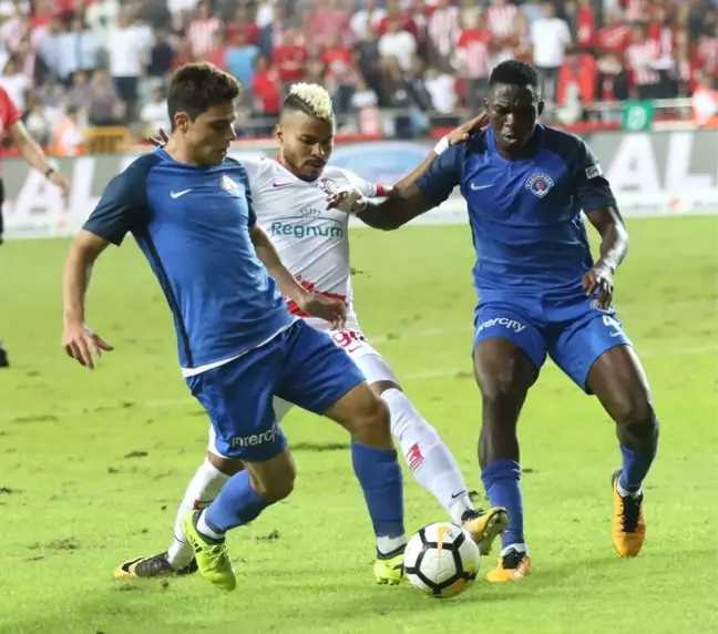 Kasımpaşa'ya Bir Darbe de Antalyaspor'dan
