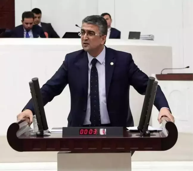 MHP Genel Başkan Yardımcısı Kamil Aydın, TBMM'de Erzurum'un kurtuluş yıldönümünde konuştu