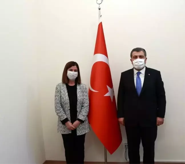 AK Parti Edirne Milletvekili Fatma Aksal Sağlık Bakanı Fahrettin Koca ile görüştü