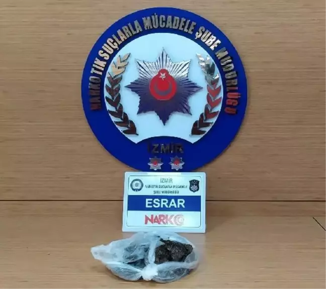 Adnan Menderes Havalimanı'nda 523 gram ele geçirildi; 1 gözaltı
