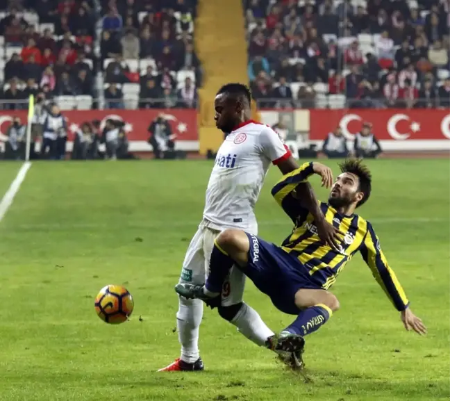Antalyaspor ile Fenerbahçe Süper Lig'de 42. Randevuda