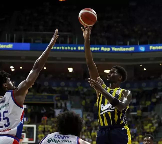 Fenerbahçe Beko ile A. Efes 37. Cumhurbaşkanlığı Kupası İçin Karşılaşıyor