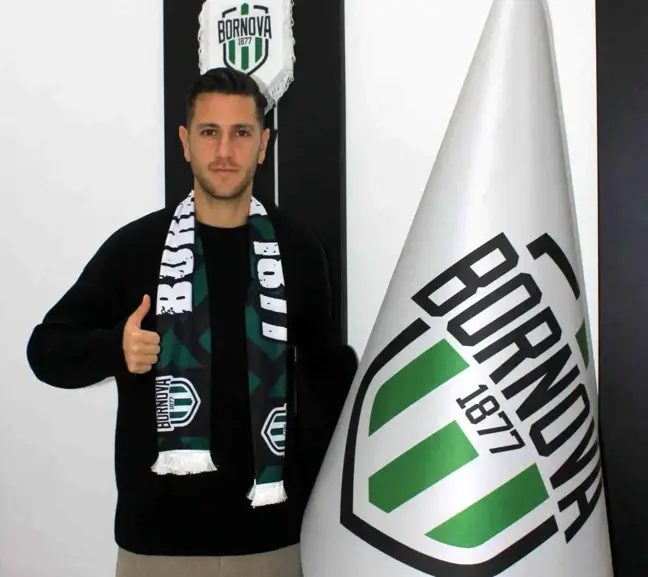 Bornova 1877, Kuşadasıspor'dan İki Yeni Transfer Yaptı