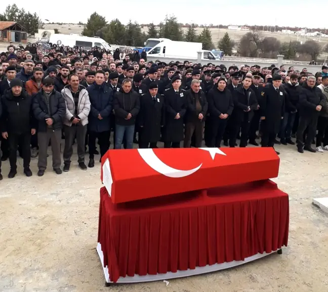 Akhisar'da Görevli Jandarma Astsubay Çavuş Erkan Duman, Kütahya'da Toprağa Verildi