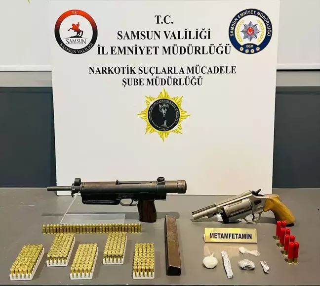 Samsun'da Uyuşturucu ve Silah Operasyonu: 5 Gözaltı